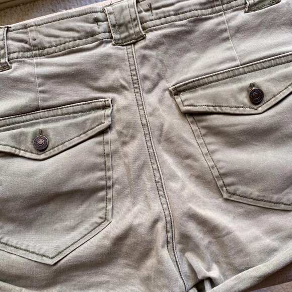 Abercrombie & Fitch Green Cargo Denim Utility Shorts - Picture 6 of 12